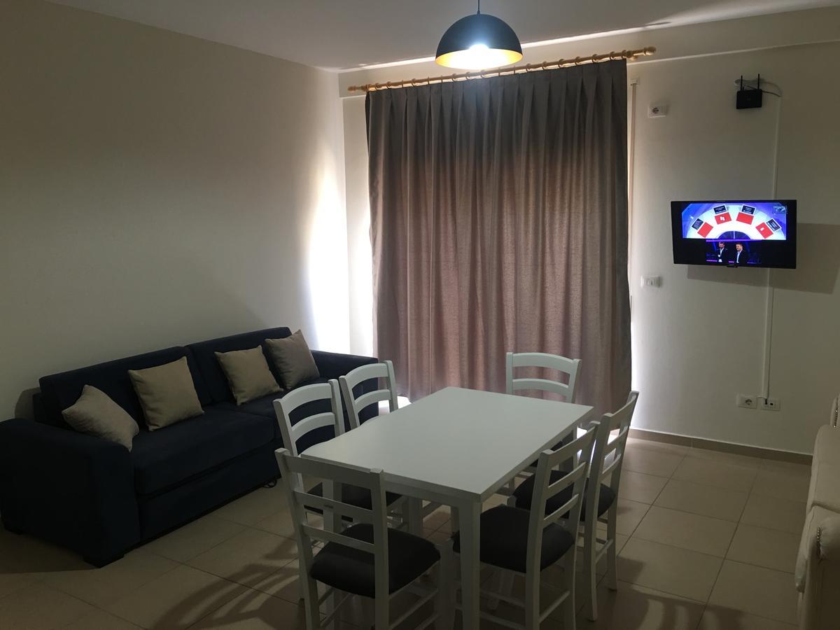 דורס Alexander Rooms & Apartments מראה חיצוני תמונה